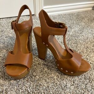 Gianni Bini Heels